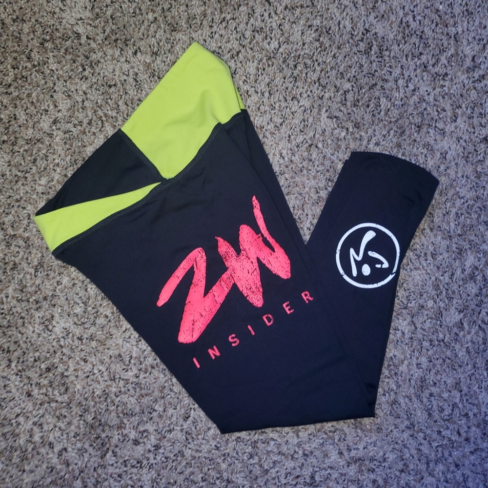 Zumba Fitness Capri Leggings XS